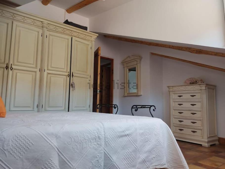 Vivienda Rural Las Bartolas Jaen Bagian luar foto